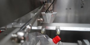 BHD-180SC Horizontal kleiner Stand-up-Beutelverpackungsmaschine mit Auslauf