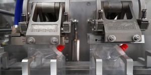 BHD-180SC Horizontal kleiner Stand-up-Beutelverpackungsmaschine mit Auslauf