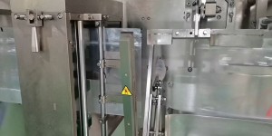 BHD-180SZ Horizontale Samen Reißverpackungsmaschine DOYPACK