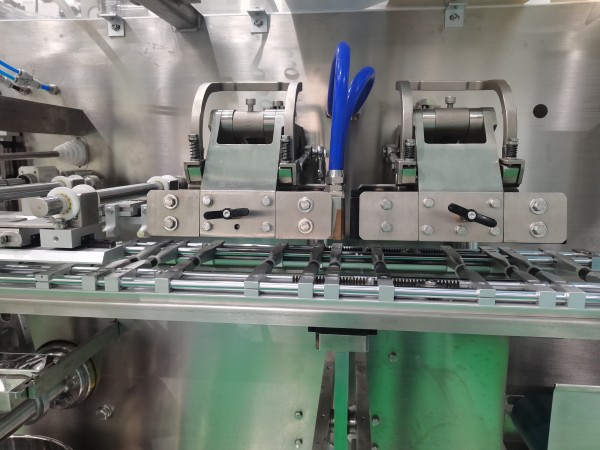 premade pouch packing machine (5)