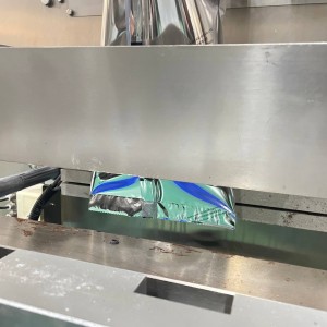 Vertical Gummy Packing Machine